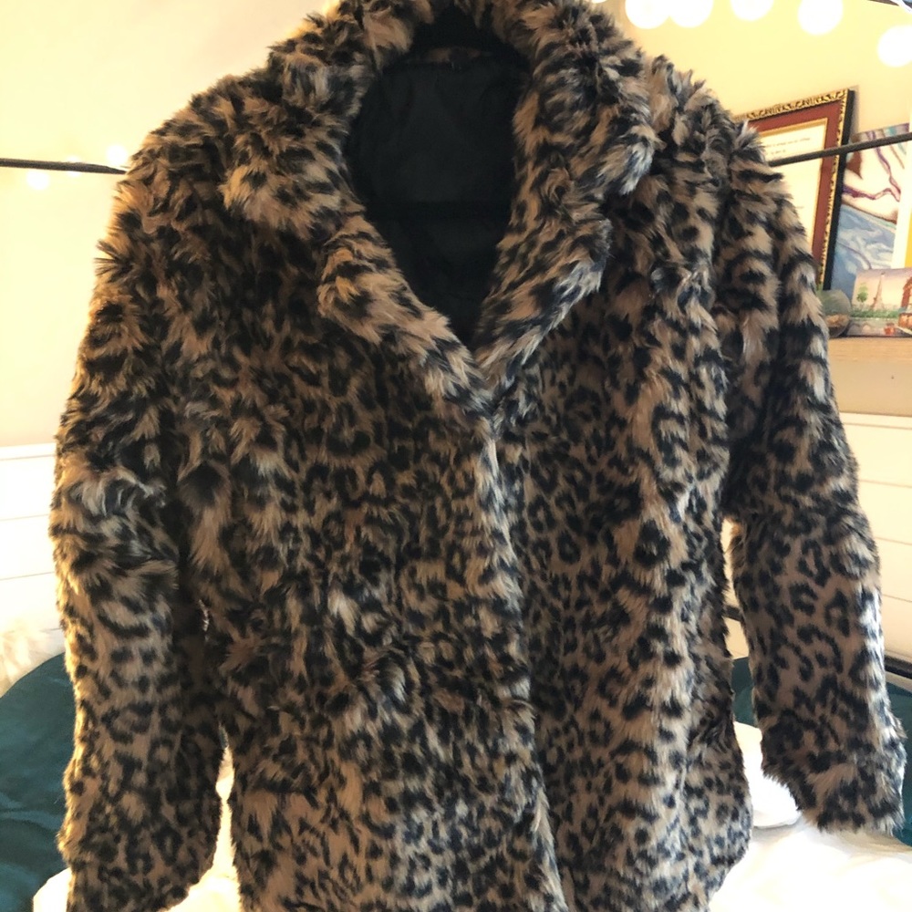 Vintage Faux Fur Cheetah Print Coat!